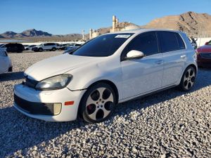 Volkswagen Golf 2.0L 4 2011