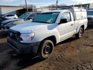 Toyota Tacoma 2.7L 4 2014