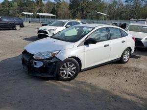 Ford Focus 2.0L 4 2013