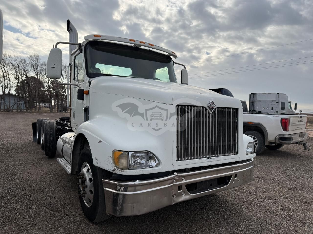 International 9000 Series 9400I 6 2004