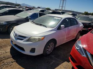 Toyota Corolla 1.8L 4 2012