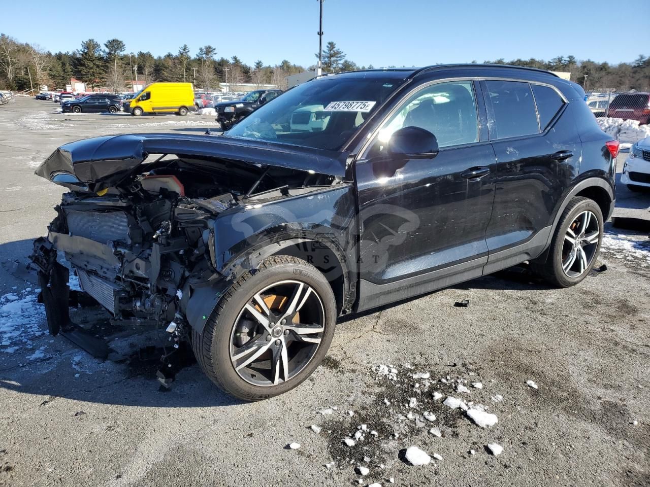 Volvo XC40 T4 R-DESIGN 2.0L 4 2019