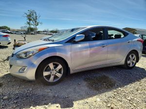 Hyundai Elantra 1.8L 4 2013