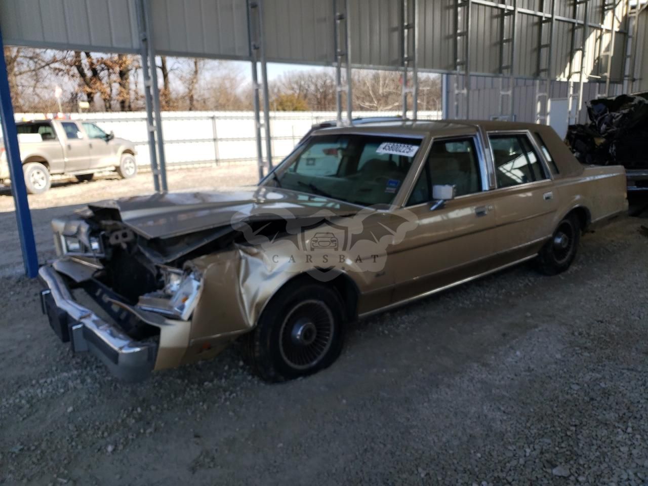Lincoln Town Car 5.0L 8 1986