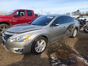 Nissan Altima 2.5L 4 2014