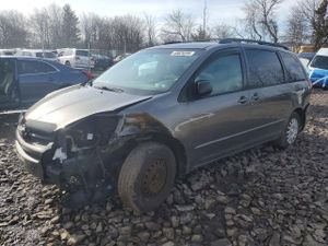 Toyota Sienna 3.3L 6 2004