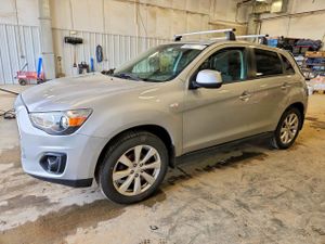 Mitsubishi Outlander 2.0L 4 2015