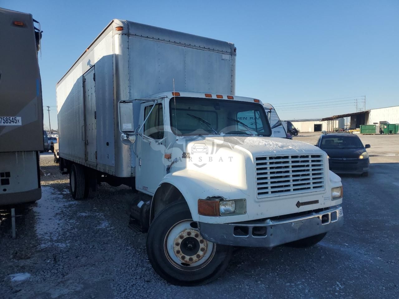 International DuraStar / 4000 4700 10.8L 6 1999