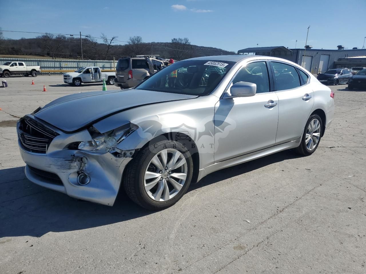 Infiniti M37 3.7L 6 2011