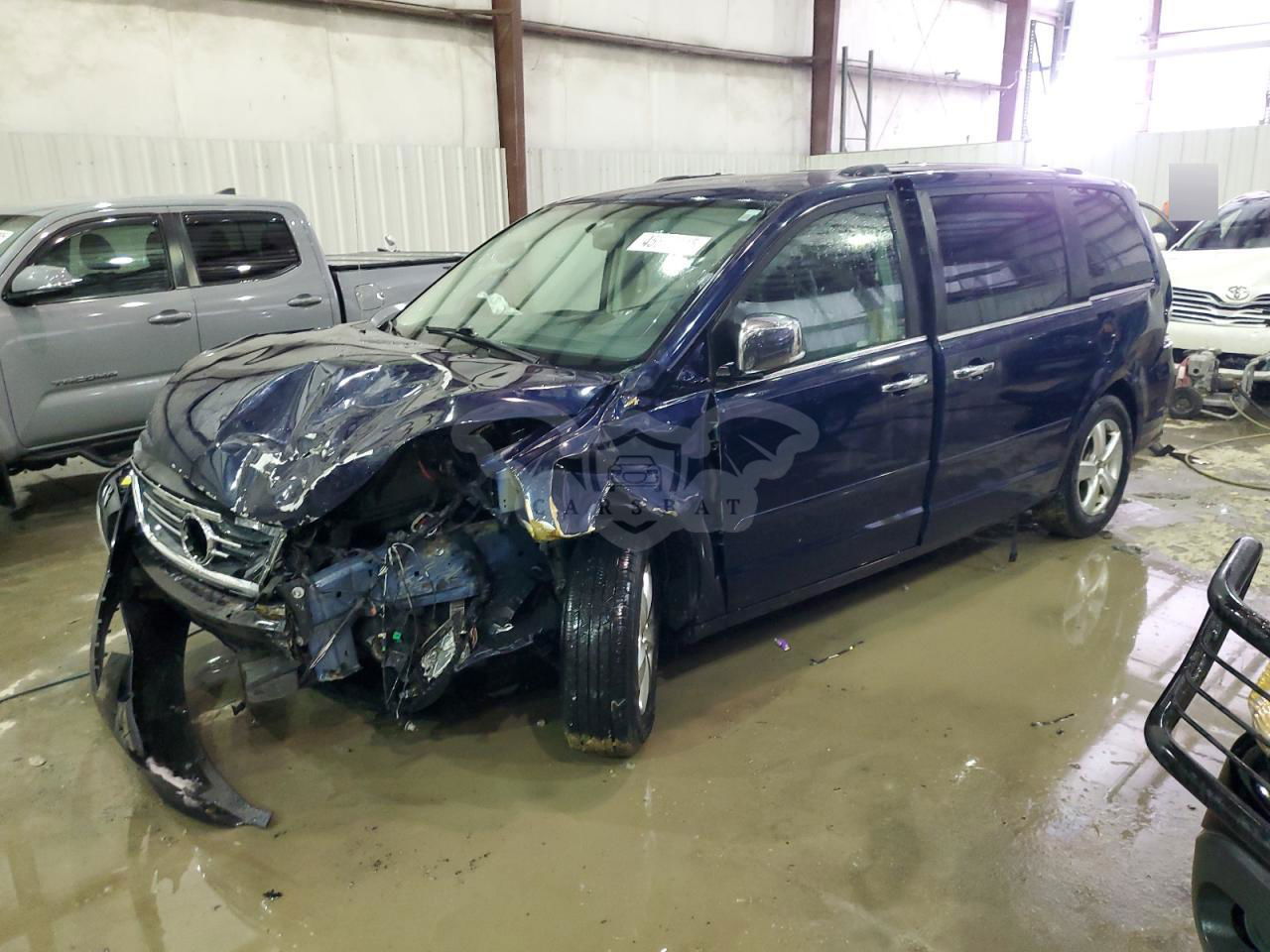 Volkswagen Routan SEL PREMIUM 3.6L  6 2013