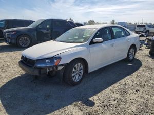 Volkswagen Passat 2.5L 5 2014