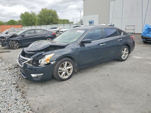 Nissan Altima 2.5L 4 2015