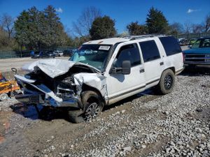 GMC Yukon 5.7L 8 1999