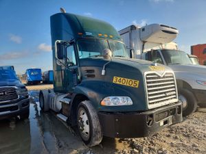 Mack 600 10.8L 6 2015