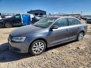 Volkswagen Jetta 1.8L 4 2014