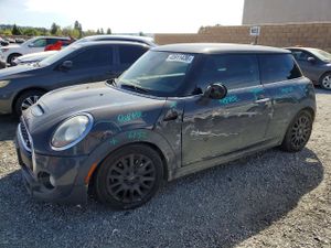 Mini Cooper 2.0L 4 2015
