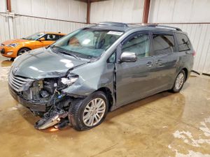 Toyota Sienna 3.5L 6 2013