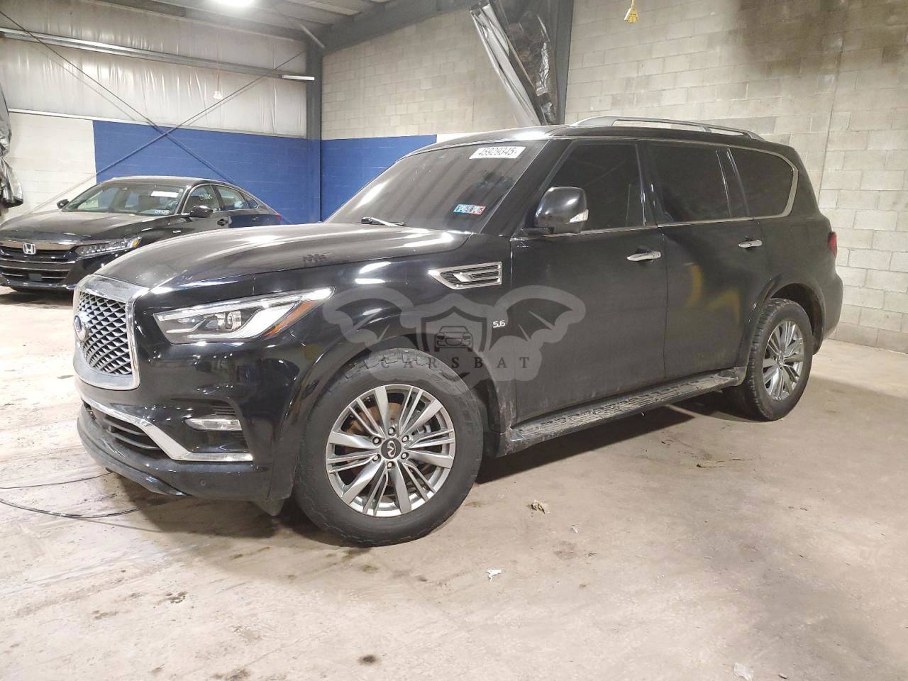 Infiniti QX80 LUXE 5.6L  8 2020