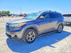 Toyota Highlander 3.5L 6 2015