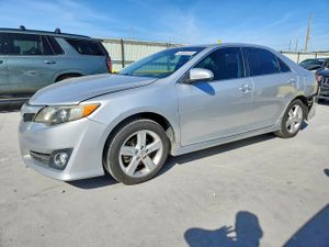 Toyota Camry 2.5L 4 2013
