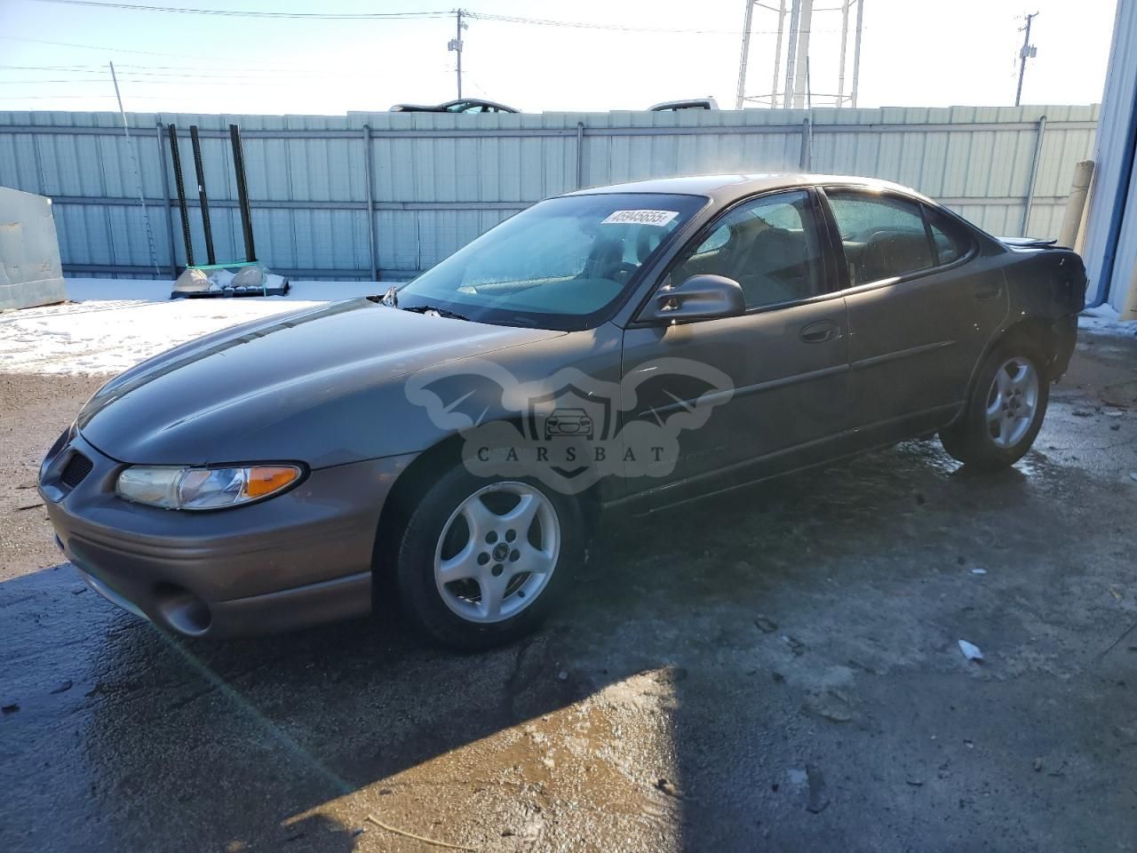 Pontiac Grand Prix SE 3.1L 6 2001