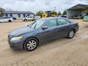 Toyota Camry 2.5L 4 2010