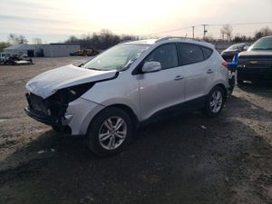 Hyundai Tucson 2.4L 4 2013