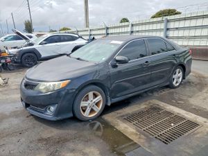 Toyota Camry 2.5L 4 2014