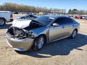 Lexus ES 3.5L 6 2015