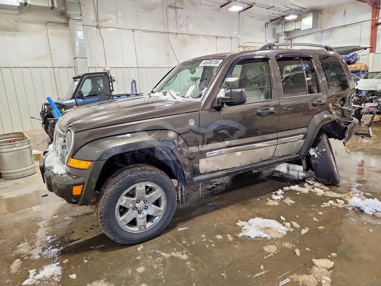 Jeep Liberty 3.7L 6 2005