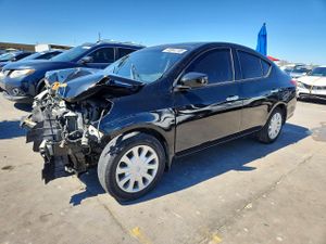 Nissan Versa 1.6L 4 2015