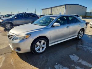Toyota Camry 2.5L 4 2010