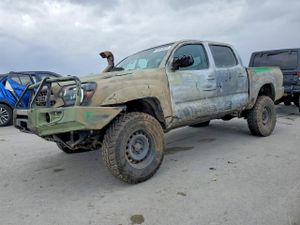 Toyota Tacoma 4.0L 6 2014