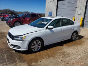 Volkswagen Jetta 1.8L 4 2015