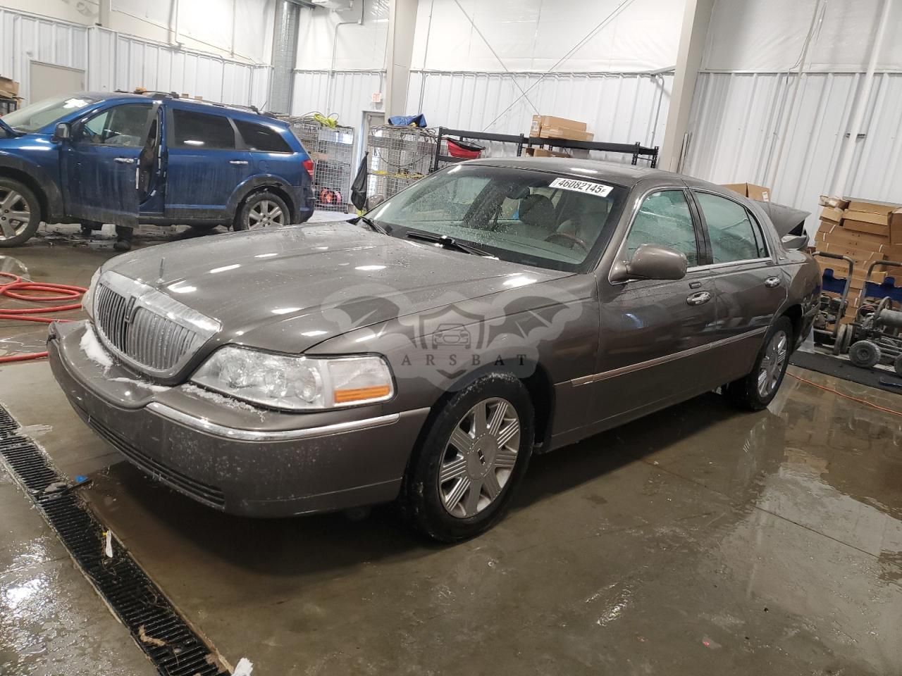 Lincoln Town Car ULTIMATE 4.6L 8 2004