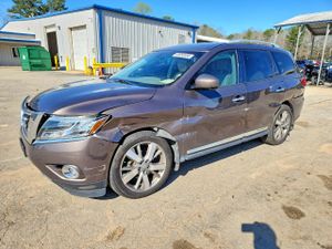 Nissan Pathfinder 3.5L 6 2015