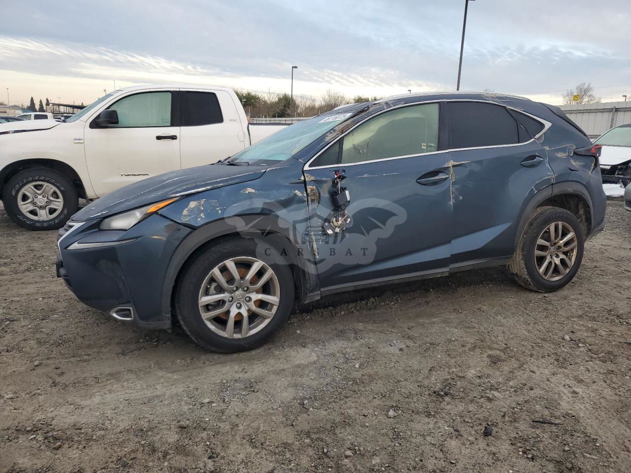 Lexus NX 200T 2.0L  4 2015