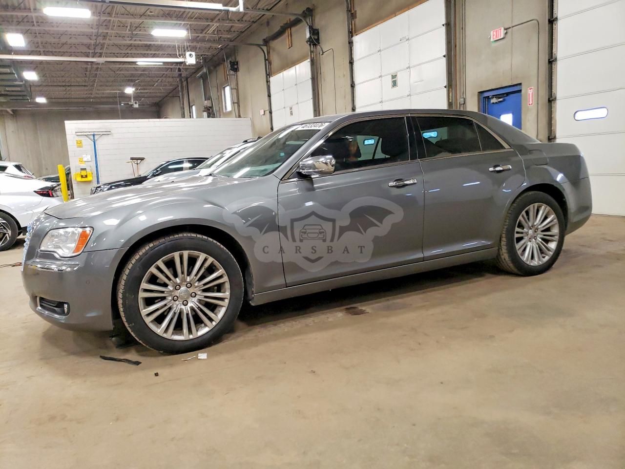 Chrysler 300C 5.7L 8 2011