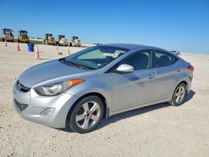 Hyundai Elantra 1.8L 4 2013
