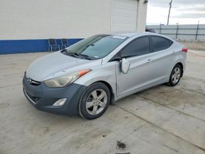 Hyundai Elantra 1.8L 4 2013