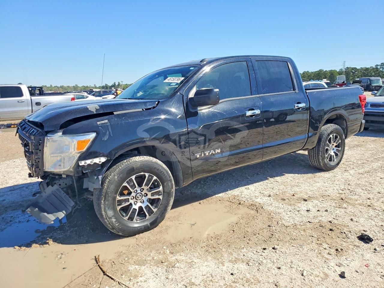 Nissan Titan 5.6L 8 2021