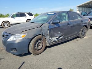 Toyota Camry 2.5L 4 2010