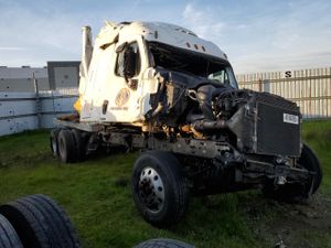 Freightliner Cascadia 14.8L 6 2015