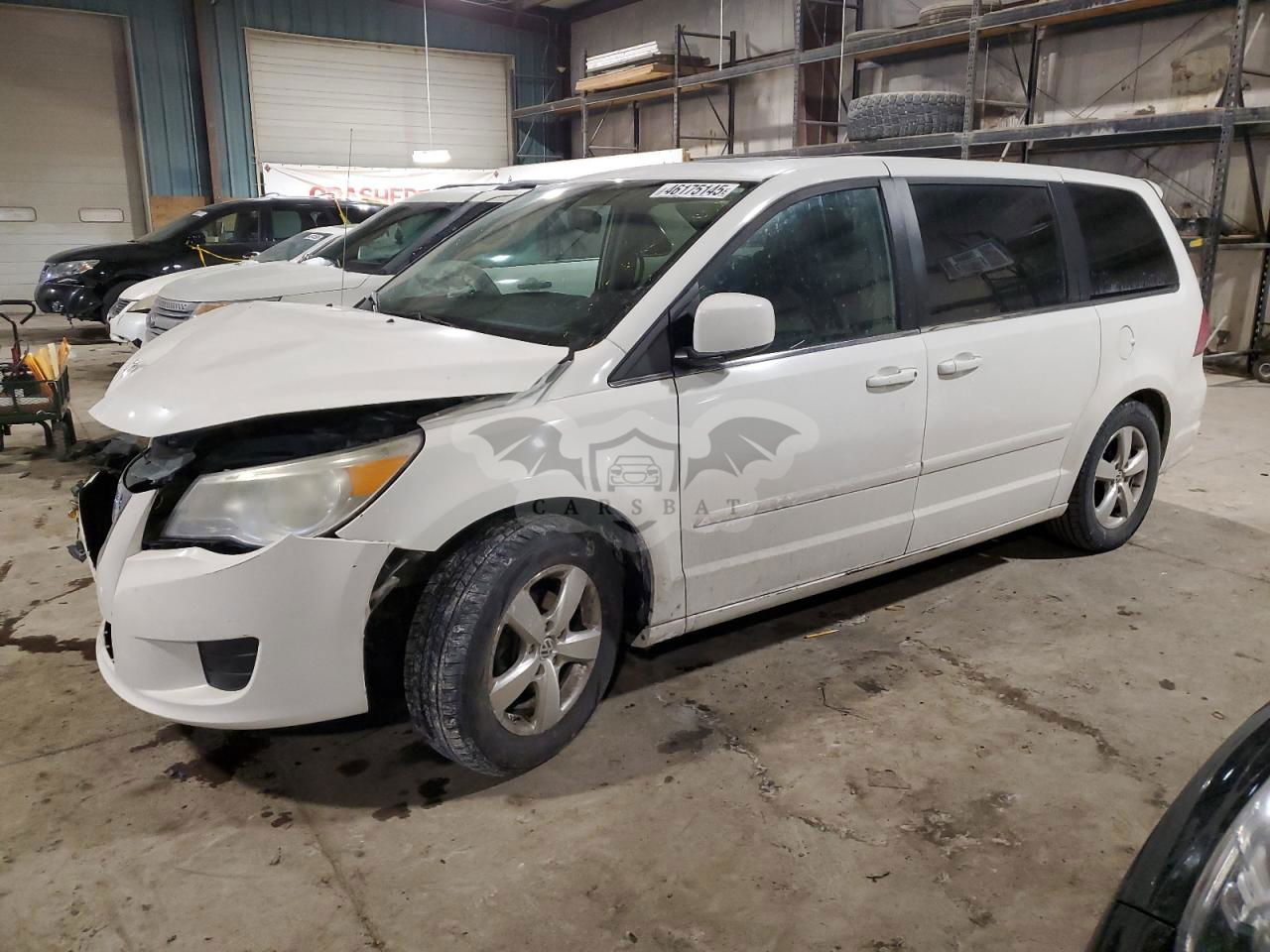 Volkswagen Routan SEL 4.0L  6 2010