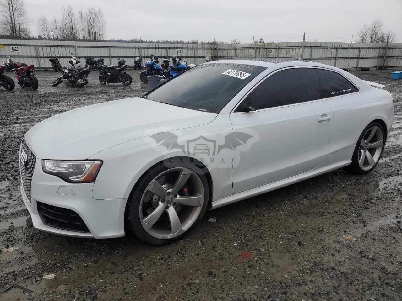 Audi S5 4.2L 8 2013