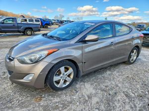 Hyundai Elantra 1.8L 4 2013