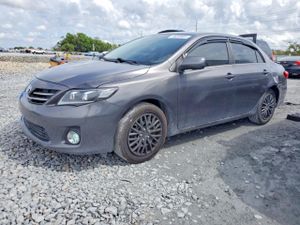 Toyota Corolla 1.8L 4 2013