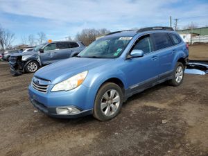 Subaru Outback 2.5L 4 2010