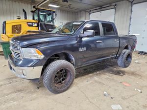 RAM 1500 5.7L 8 2013