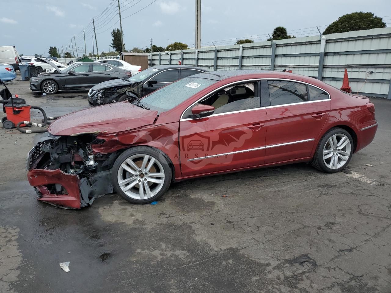 Volkswagen Passat CC LUXURY 2.0L 4 2013